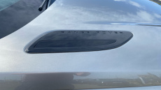 Land Rover Range Rover Velar 3.0 D300 R-Dynamic HSE 5dr Auto Diesel Estate